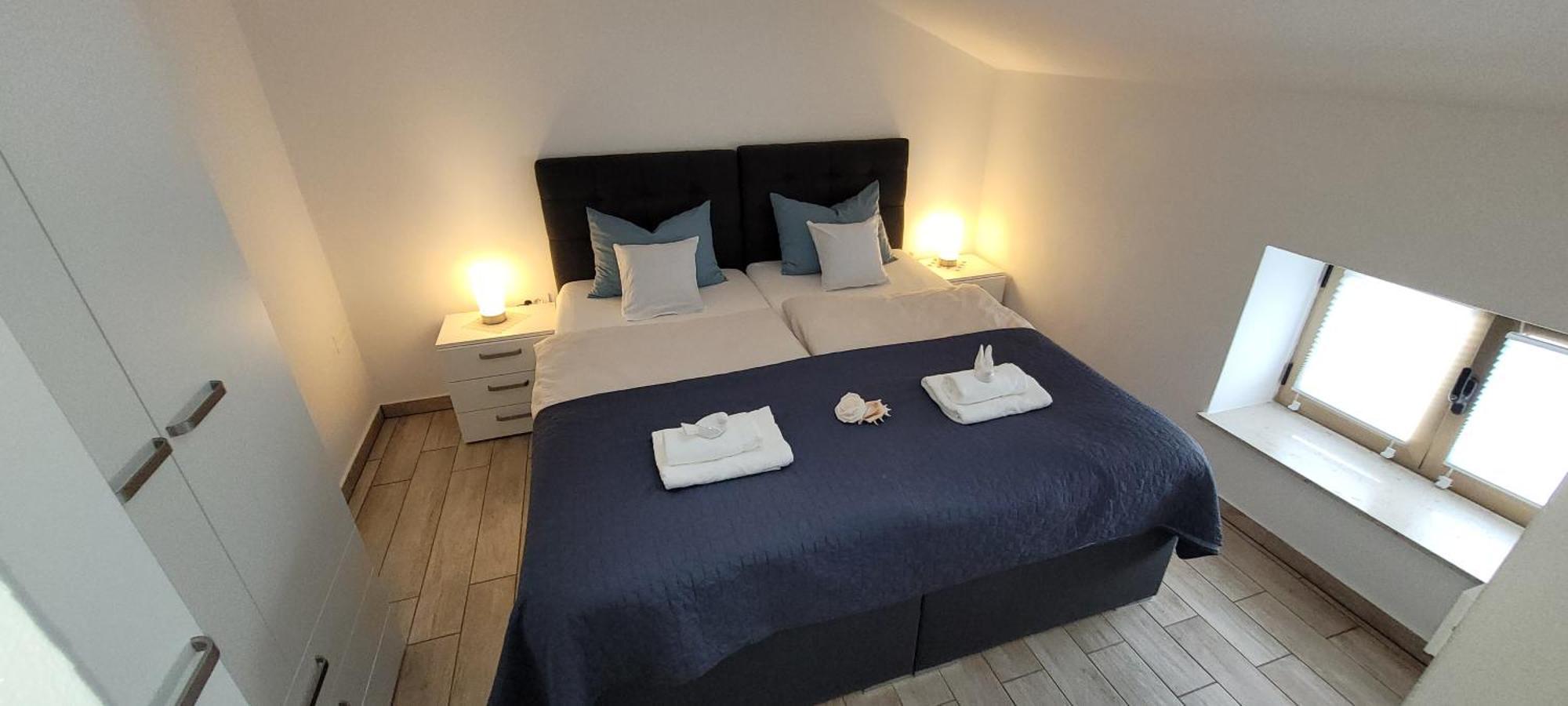 Apartmaji Soncek Izola Exterior photo