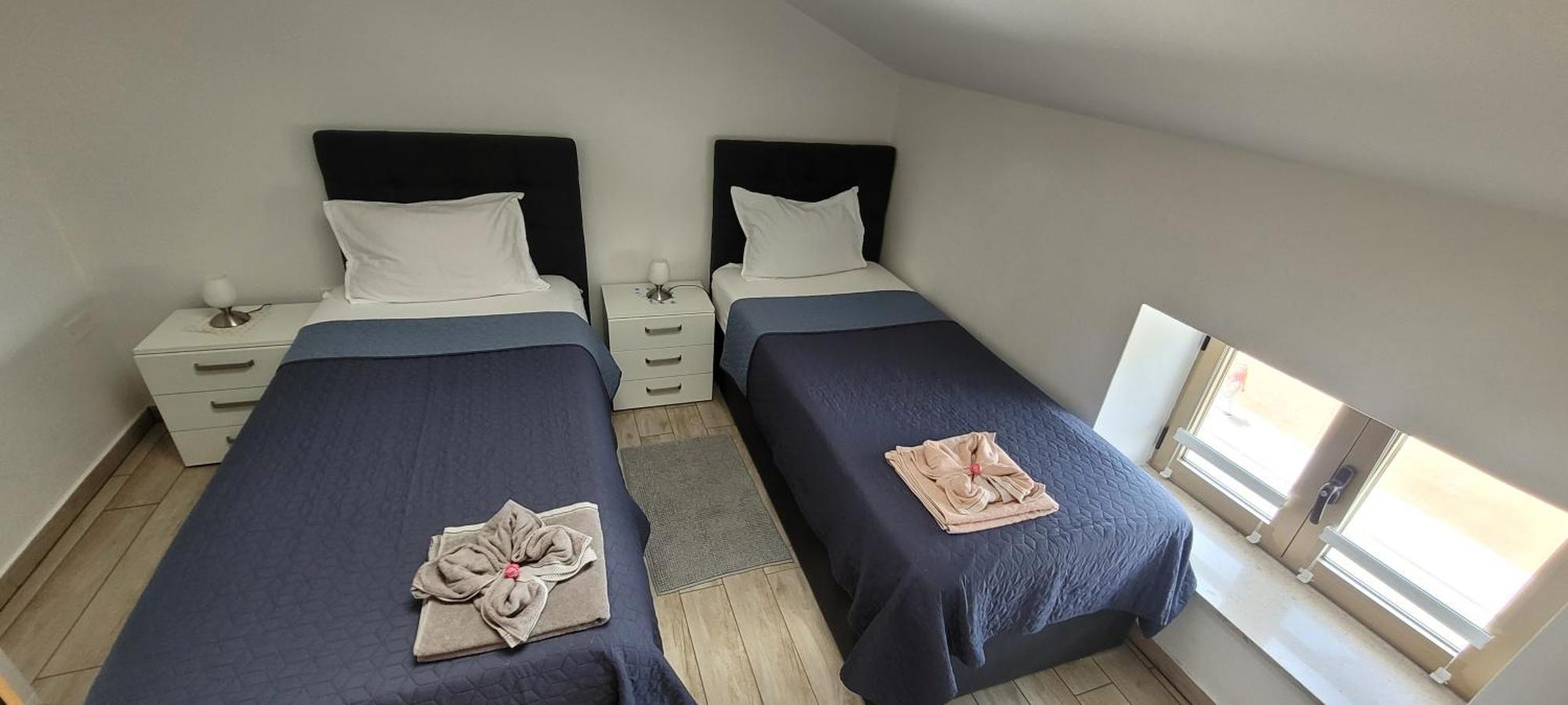 Apartmaji Soncek Izola Exterior photo